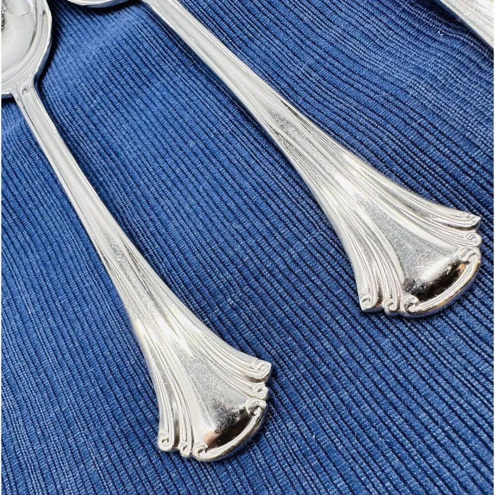 Reed and Barton‎ Cortland Soup Spoon Glossy Stainless Flatware 7 inch Lot of 4